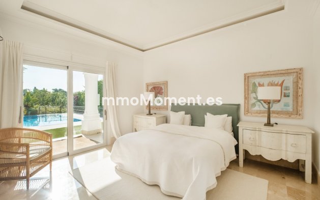 Reventa - Villa - Marbella - Aloha