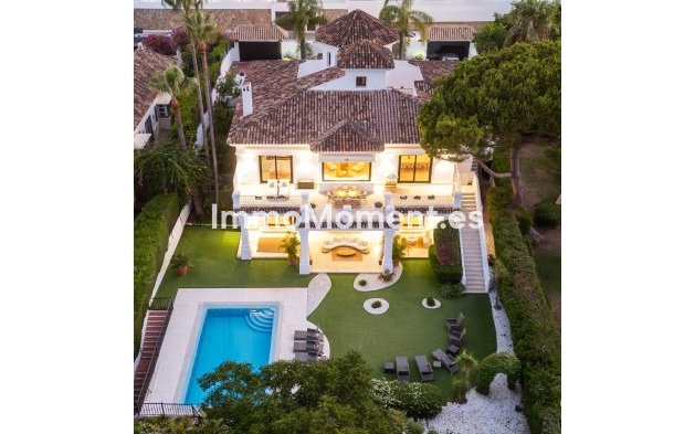 Reventa - Villa - Marbella - Aloha