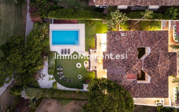 Reventa - Villa - Marbella - Aloha