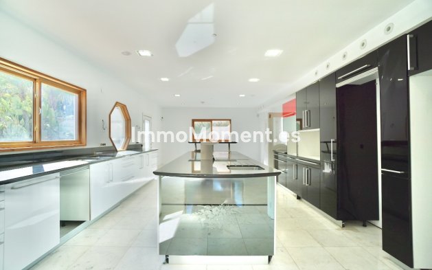 Revente - Villa - Benahavís - Benahavís Centro