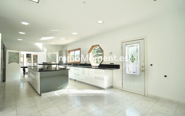 Revente - Villa - Benahavís - Benahavís Centro