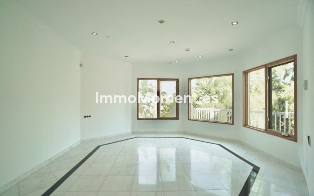 Revente - Villa - Benahavís - Benahavís Centro