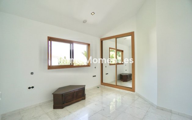 Revente - Villa - Benahavís - Benahavís Centro