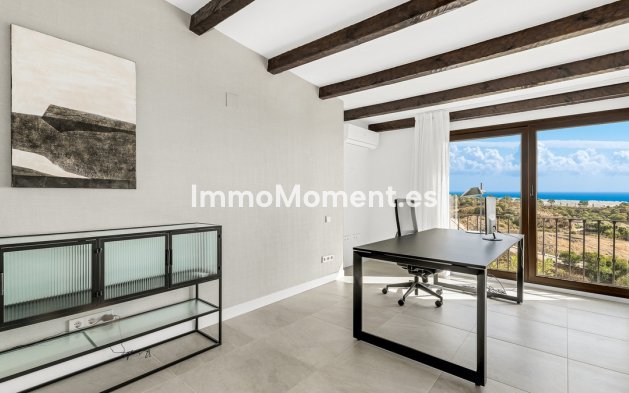 Wiederverkauf - Villa - Estepona  - Estepona Centro