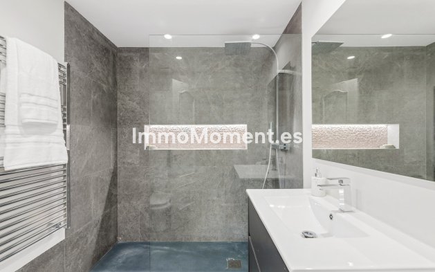 Wiederverkauf - Villa - Estepona  - Estepona Centro