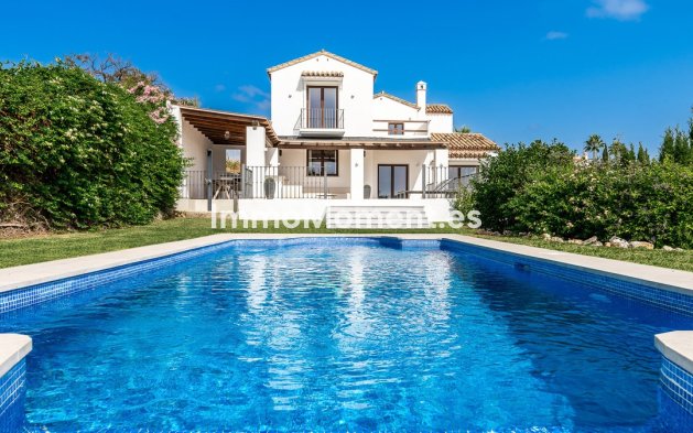 Wiederverkauf - Villa - Estepona  - Estepona Centro