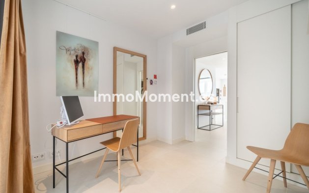 Wiederverkauf - Wohnung - Fuengirola - Fuengirola Centro