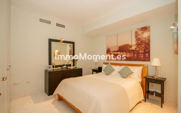 Wiederverkauf - Wohnung - Marbella - La Mairena