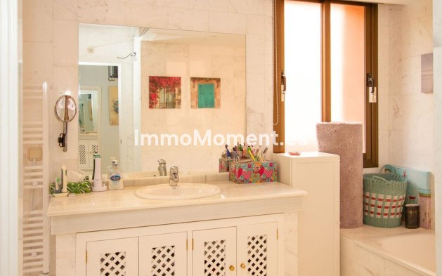 Wiederverkauf - Wohnung - Marbella - La Mairena