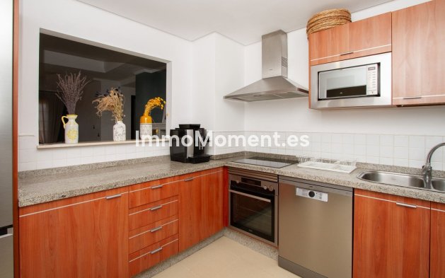 Wiederverkauf - Wohnung - Marbella - La Mairena