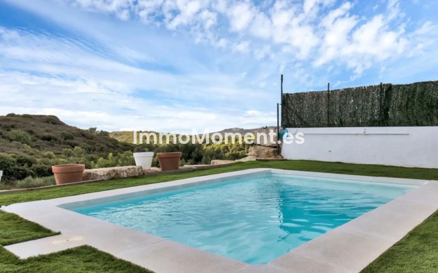 Revente - Maison mitoyenne - Casares - Doña Julia