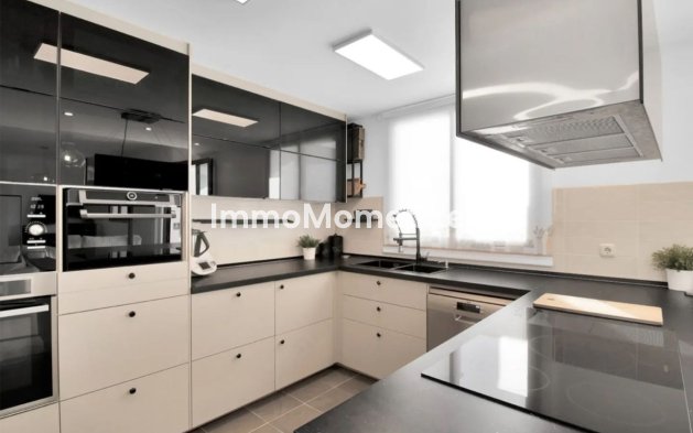 Revente - Maison mitoyenne - Casares - Doña Julia