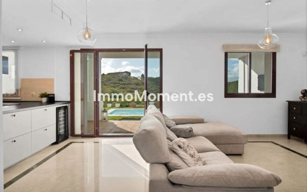 Revente - Maison mitoyenne - Casares - Doña Julia