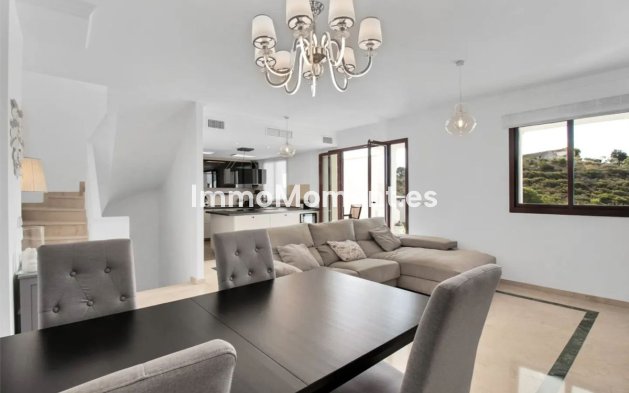 Revente - Maison mitoyenne - Casares - Doña Julia