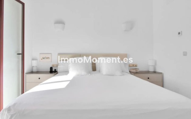 Revente - Maison mitoyenne - Casares - Doña Julia