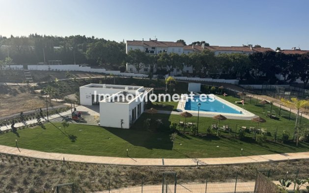 Wiederverkauf - Wohnung - Estepona  - Selwo