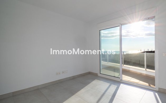 Resale - Apartment - Marbella - Altos de los Monteros
