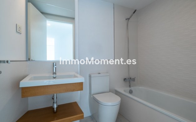 Resale - Apartment - Marbella - Altos de los Monteros