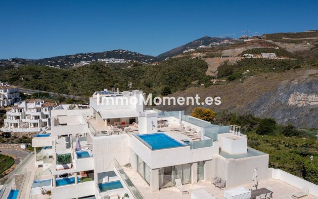 Wiederverkauf - Wohnung - Marbella - Nueva Andalucía