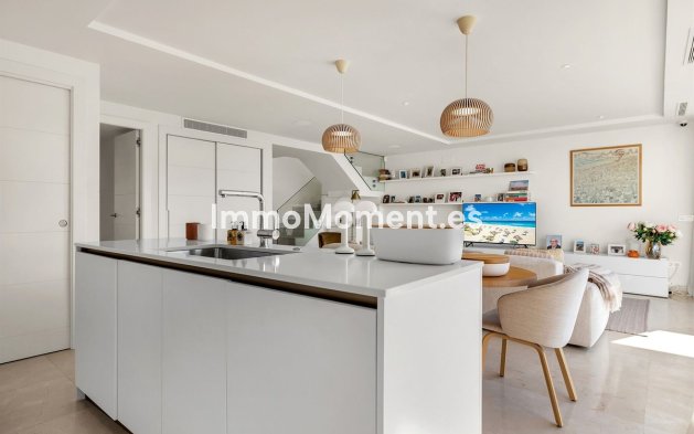 Wiederverkauf - Wohnung - Marbella - Nueva Andalucía