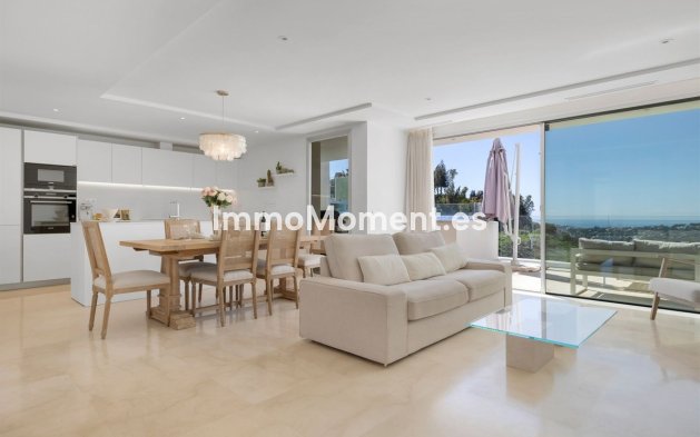 Wiederverkauf - Wohnung - Marbella - Nueva Andalucía