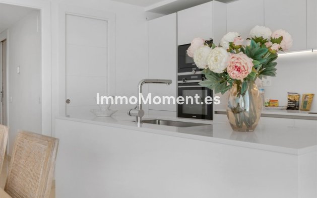 Wiederverkauf - Wohnung - Marbella - Nueva Andalucía