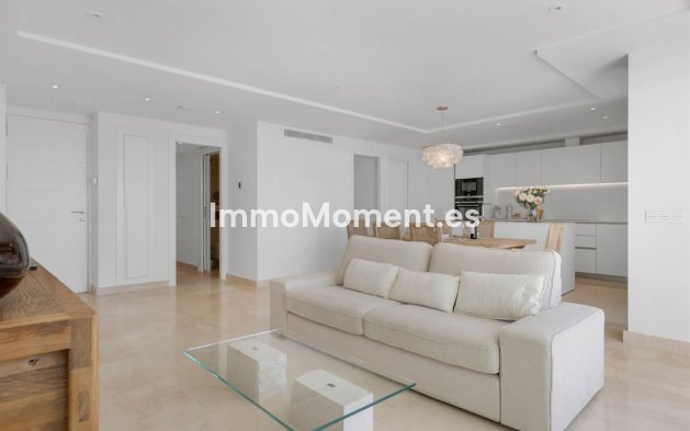 Wiederverkauf - Wohnung - Marbella - Nueva Andalucía