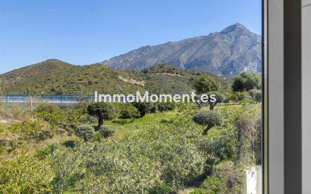 Wiederverkauf - Wohnung - Marbella - Nueva Andalucía