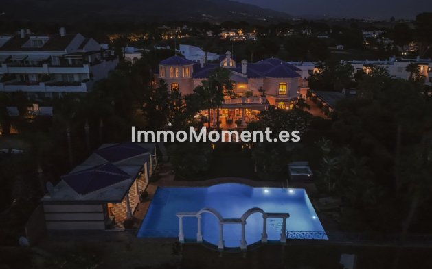 Revente - Villa - Marbella - Nueva Andalucía