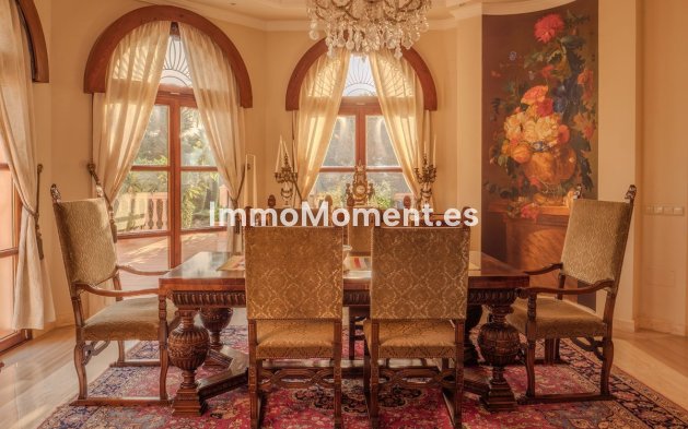 Revente - Villa - Marbella - Nueva Andalucía