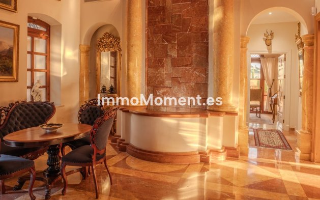 Revente - Villa - Marbella - Nueva Andalucía