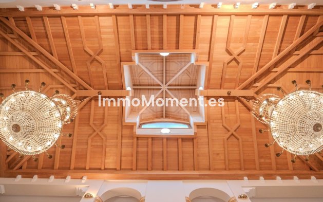 Revente - Villa - Marbella - Nueva Andalucía