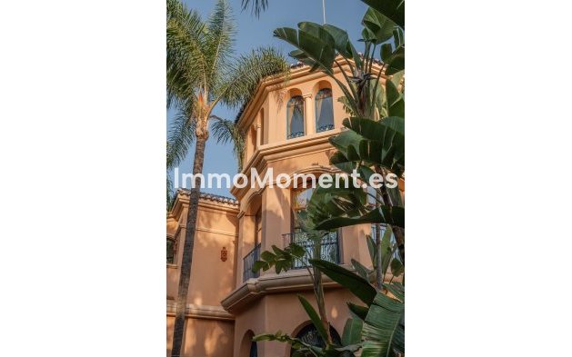 Revente - Villa - Marbella - Nueva Andalucía