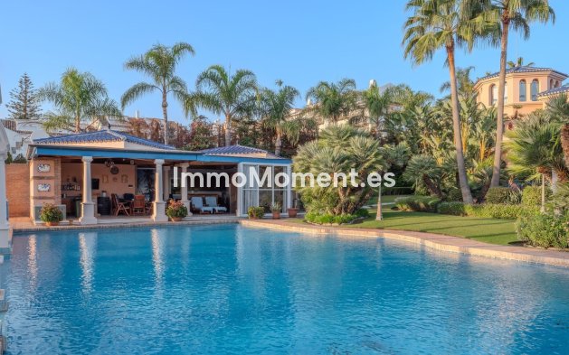 Revente - Villa - Marbella - Nueva Andalucía