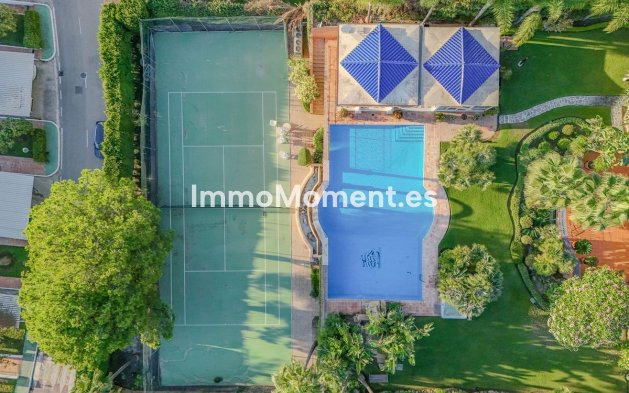 Revente - Villa - Marbella - Nueva Andalucía