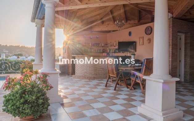 Revente - Villa - Marbella - Nueva Andalucía