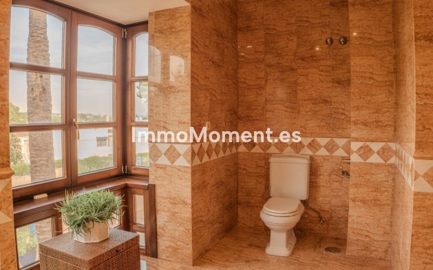 Revente - Villa - Marbella - Nueva Andalucía