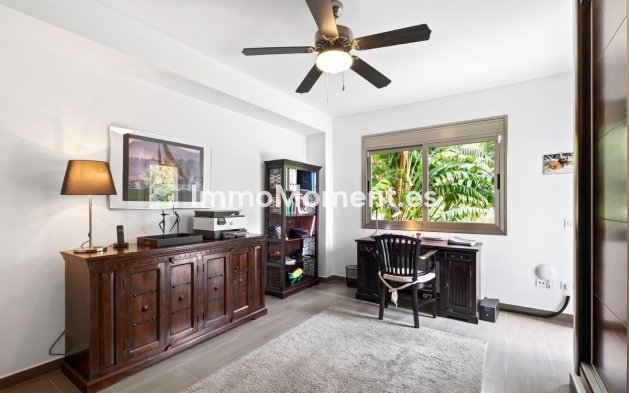 Wiederverkauf - Villa - Mijas - Valtocado