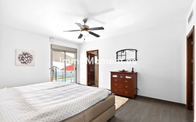 Wiederverkauf - Villa - Mijas - Valtocado