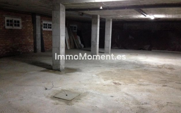 Wiederverkauf - Villa - Estepona  - New Golden Mile