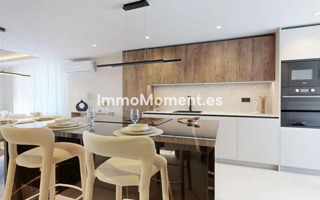 Resale - Villa - Estepona - Atalaya