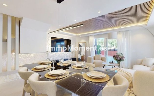 Resale - Villa - Estepona - Atalaya