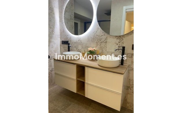 Wiederverkauf - Wohnung - Marbella - Puerto Banús