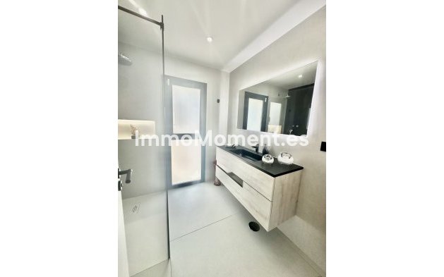 Revente - Villa - Marbella - Marbella Centro