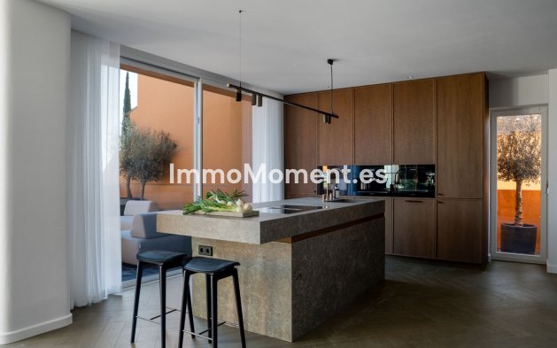 Wiederverkauf - Wohnung - Marbella - Nueva Andalucía