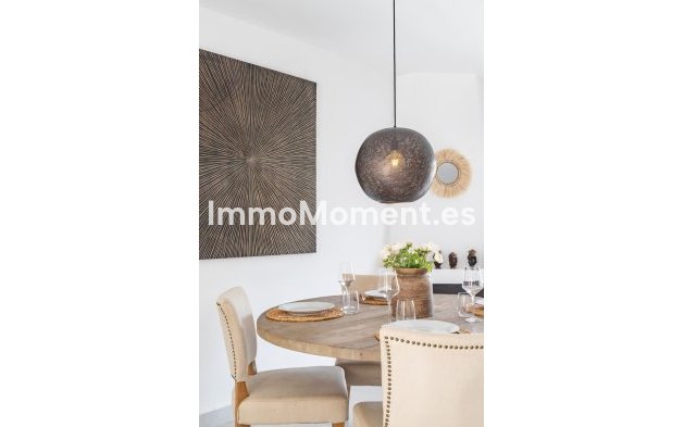 Resale - Townhouse - Marbella - Elviria