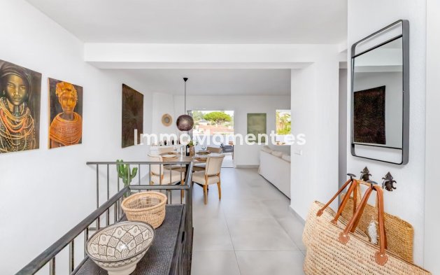 Resale - Townhouse - Marbella - Elviria