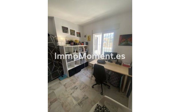 Resale - Apartment - Benalmadena - Benalmadena Pueblo
