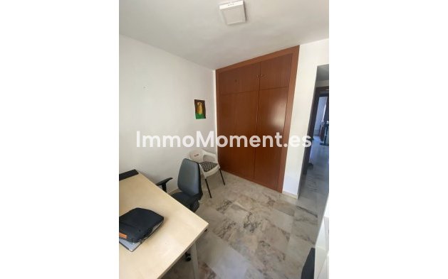 Resale - Apartment - Benalmadena - Benalmadena Pueblo