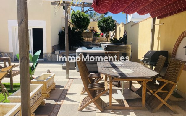 Bestaande woning - Villa - Orihuela - Villamartin